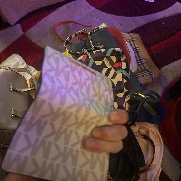 Michael Kors Beige Monogram Wallet - Picture 4 of 4